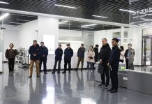 河南省社會科學院改革開放與國際經濟研究所蒞臨高服機械調研工作